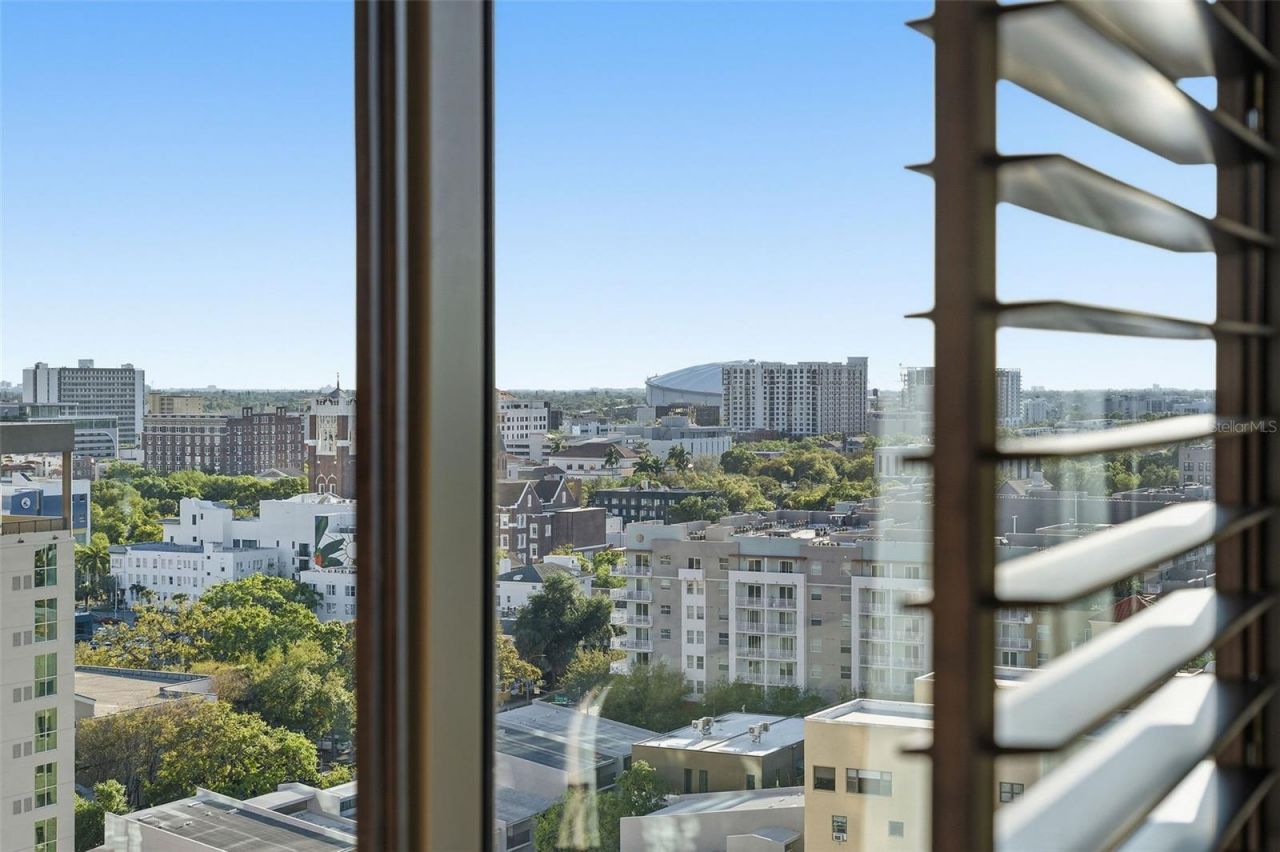 126 4th Avenue Ne, Unit 1401, Saint Petersburg, FL 33701 Photo