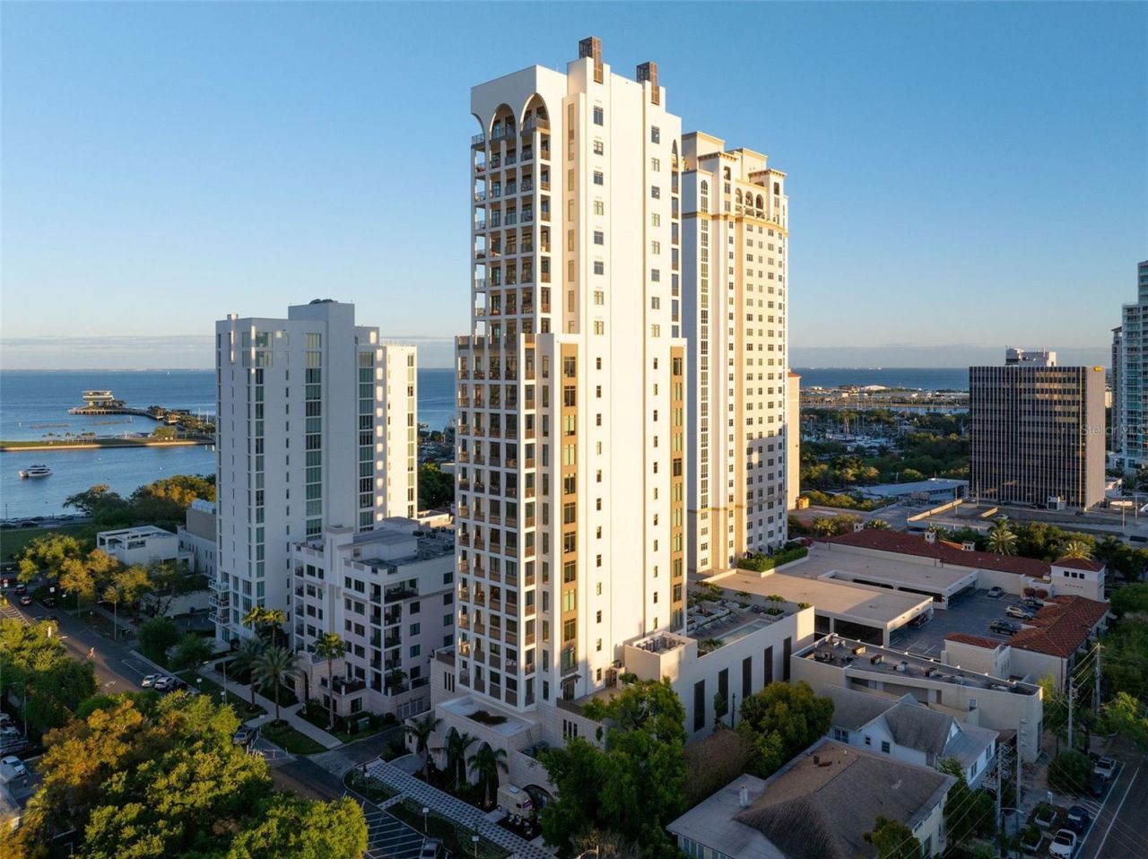 126 4th Avenue Ne, Unit 1401, Saint Petersburg, FL 33701 Photo