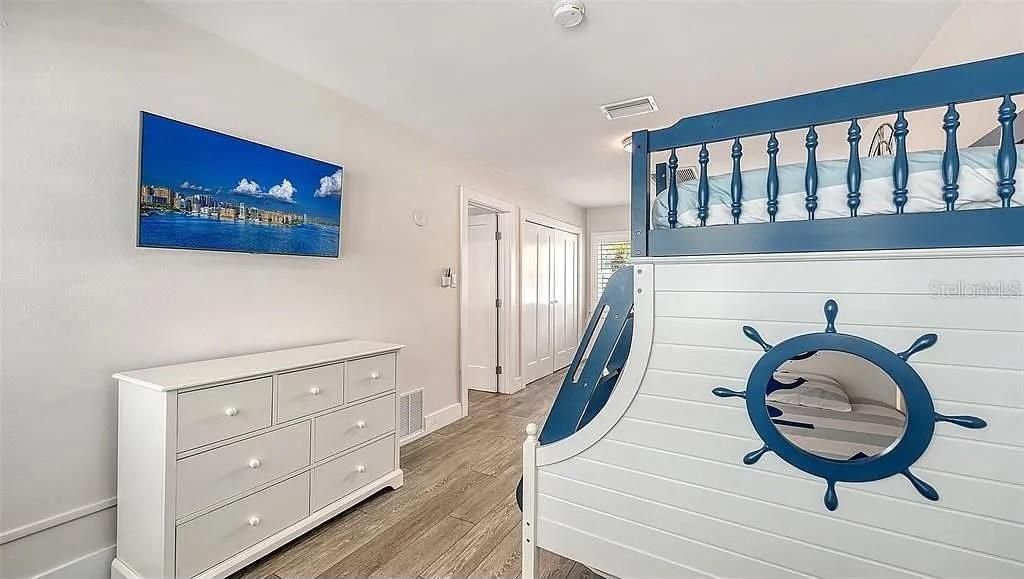 1857 Tulip Drive, Sarasota, FL 34239 Photo