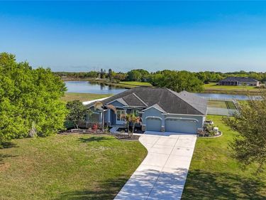 18002 HOWLING WOLF RUN , PARRISH, FL 34219