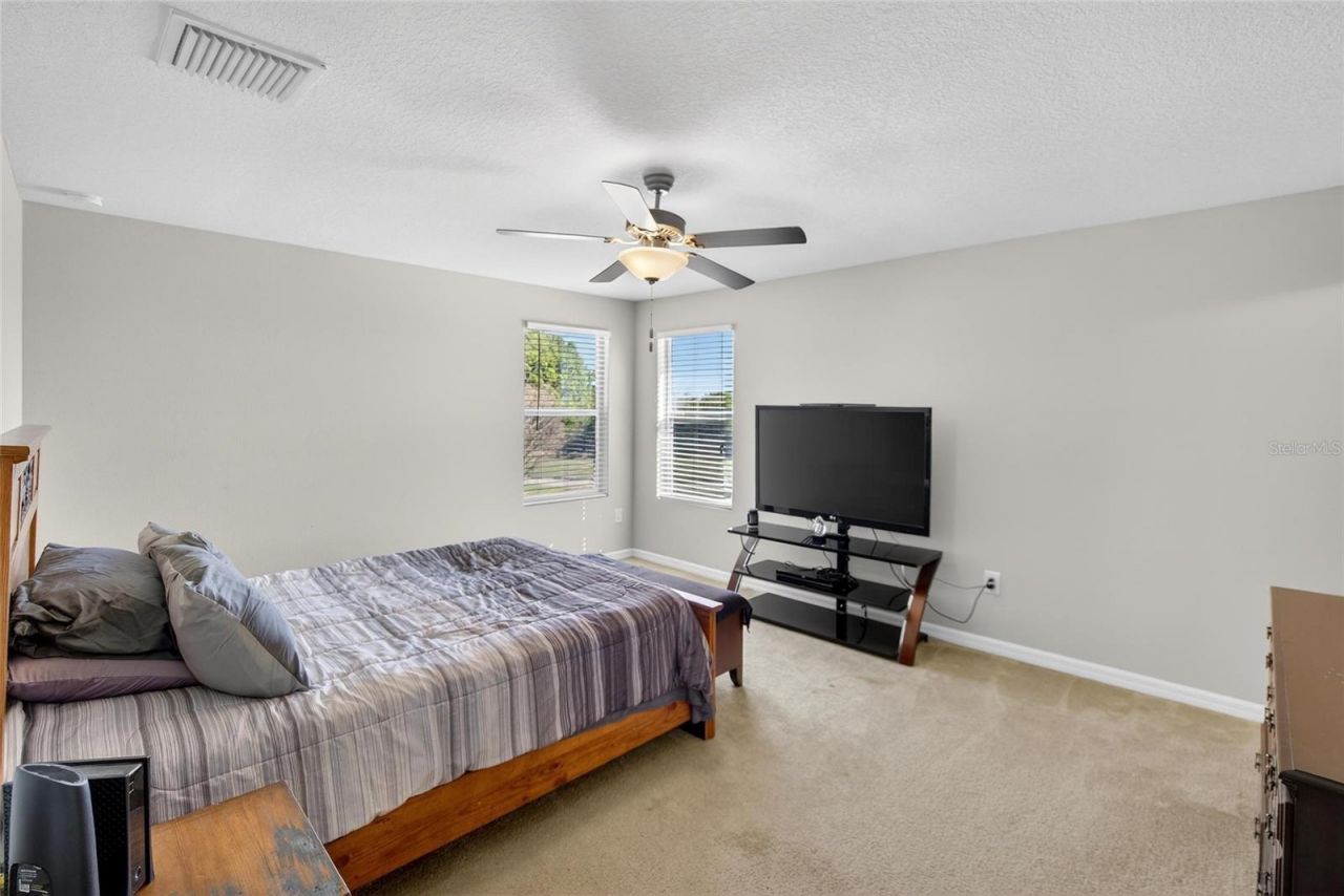 11932 Grand Kempston Drive, Gibsonton, FL 33534 Photo