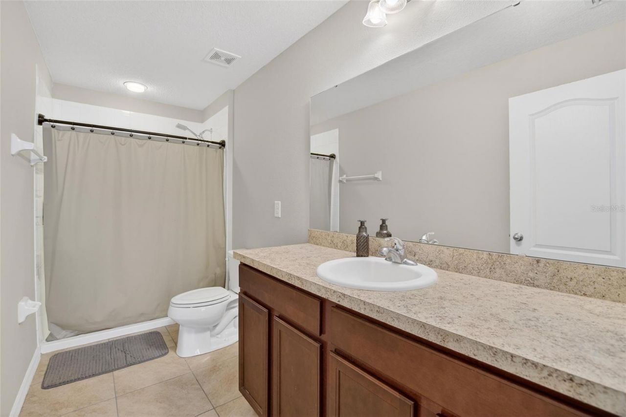 11932 Grand Kempston Drive, Gibsonton, FL 33534 Photo