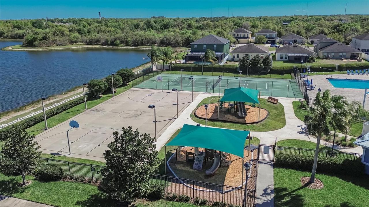 11932 Grand Kempston Drive, Gibsonton, FL 33534 Photo