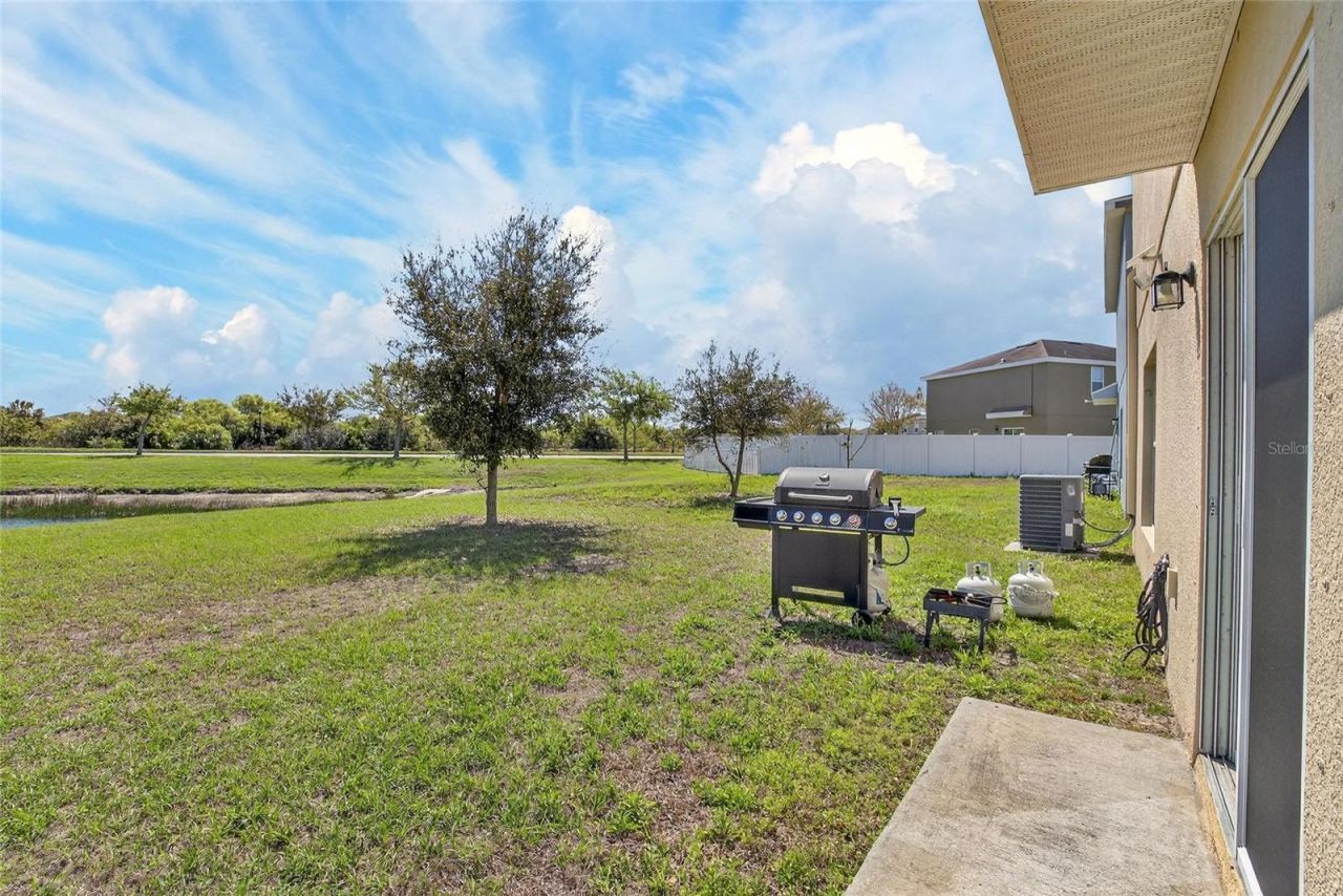 11932 Grand Kempston Drive, Gibsonton, FL 33534 Photo