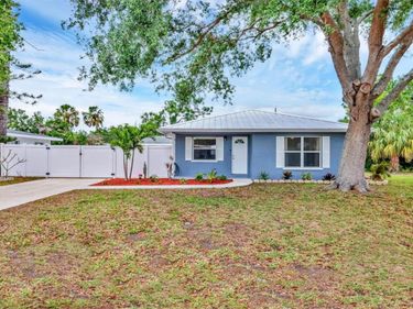 2715 52ND AVENUE TERRACE W, BRADENTON, FL 34207