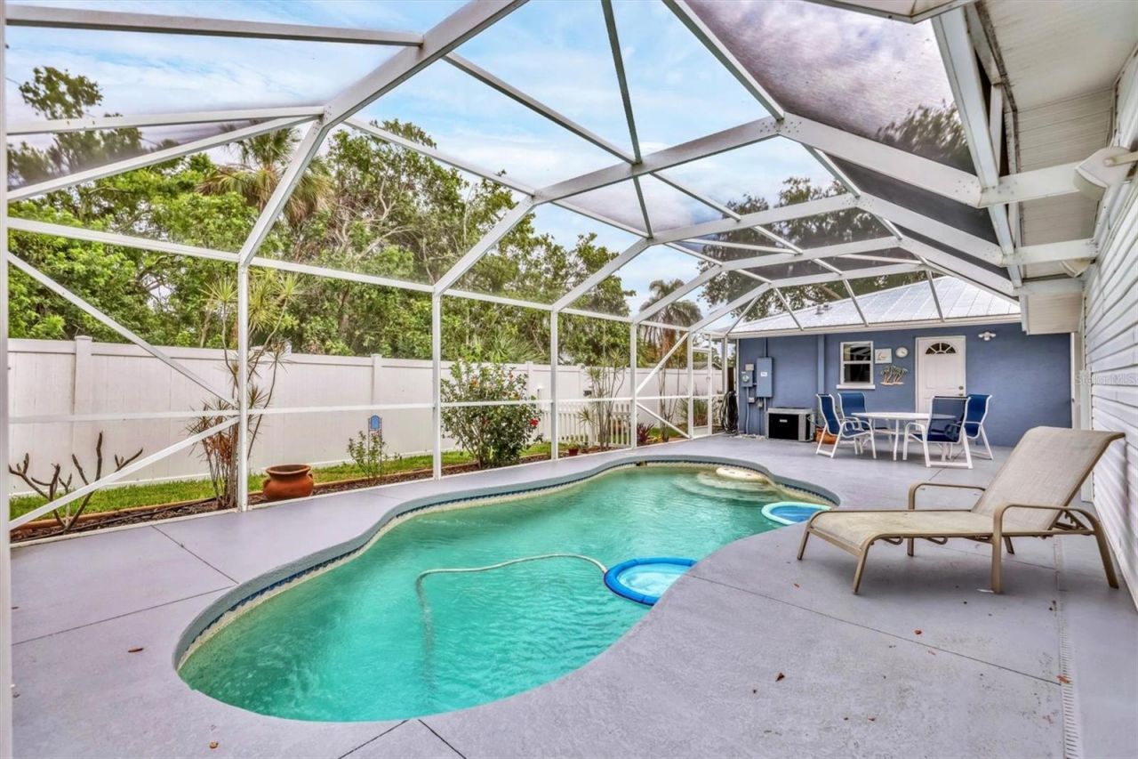 2715 52nd Avenue Terrace W, Bradenton, FL 34207 Photo