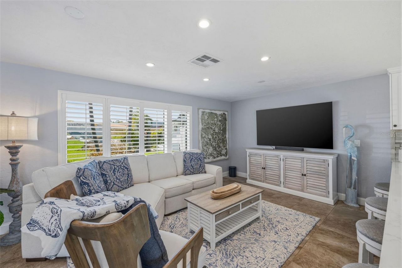 4310 40th Street S, Saint Petersburg, FL 33711 Photo