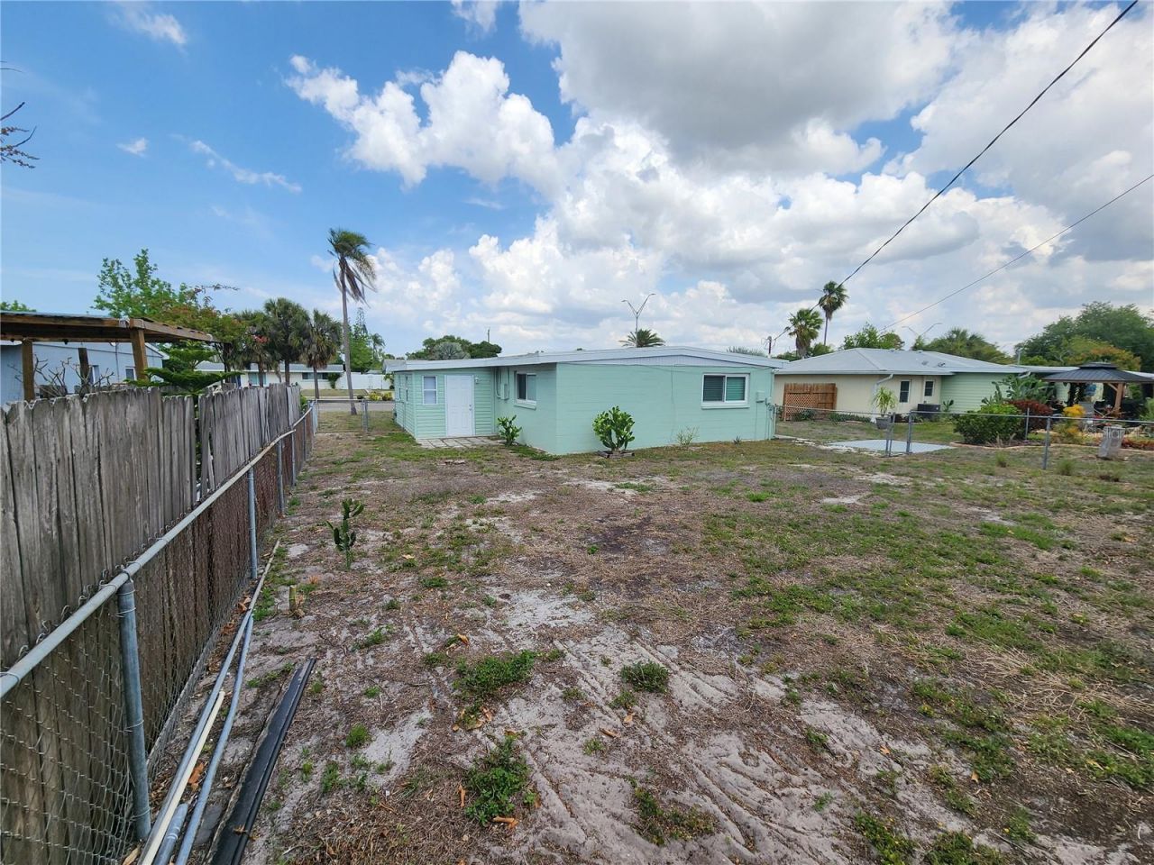 2120 Bayshore Gardens Parkway, Bradenton, FL 34207 Photo