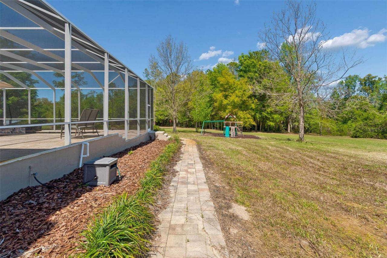 32641 Blueberry Hill Way, Dade City, FL 33523 Photo