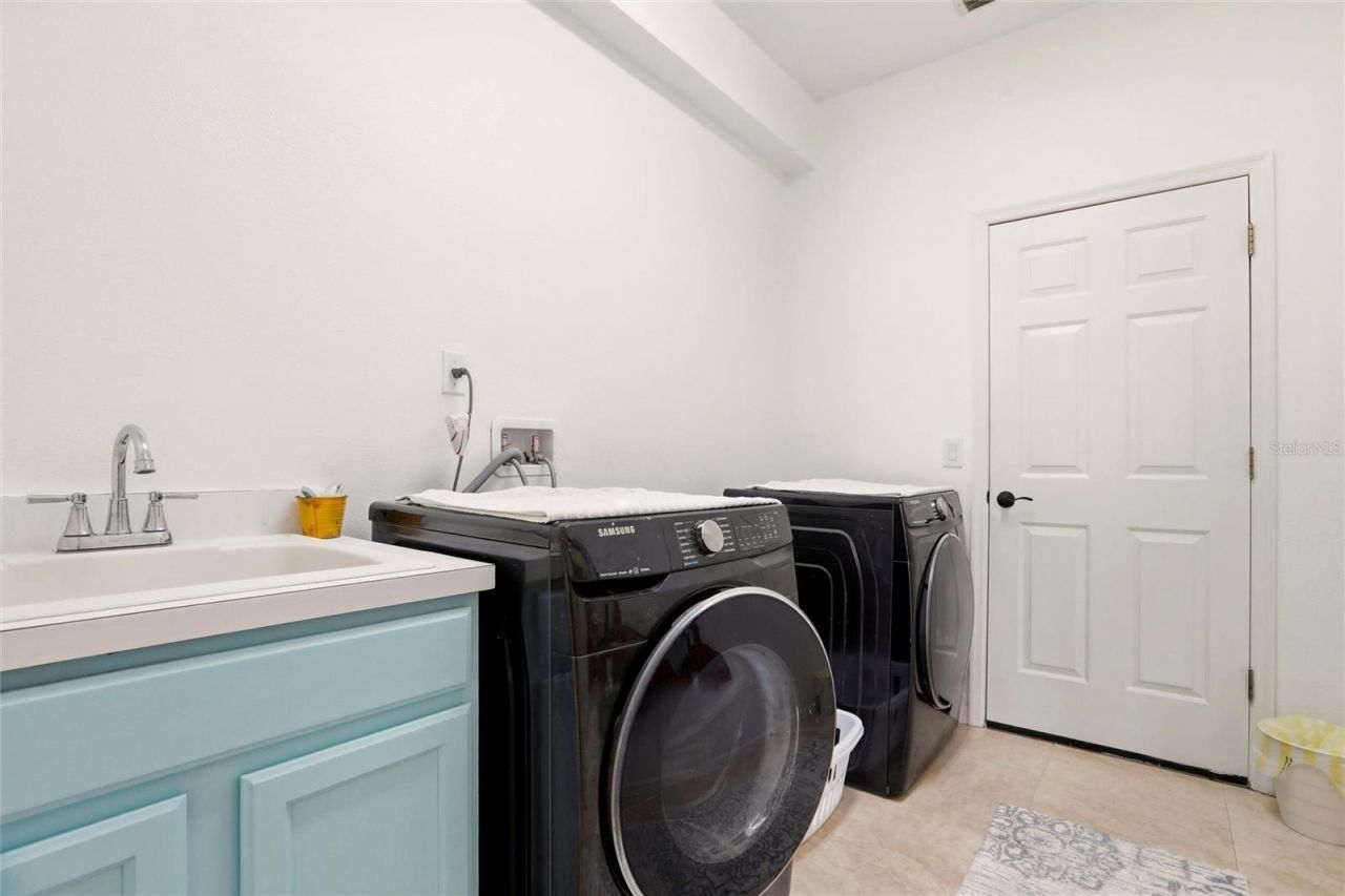 4425 Shanewood Court , Orlando, FL 32837 Photo