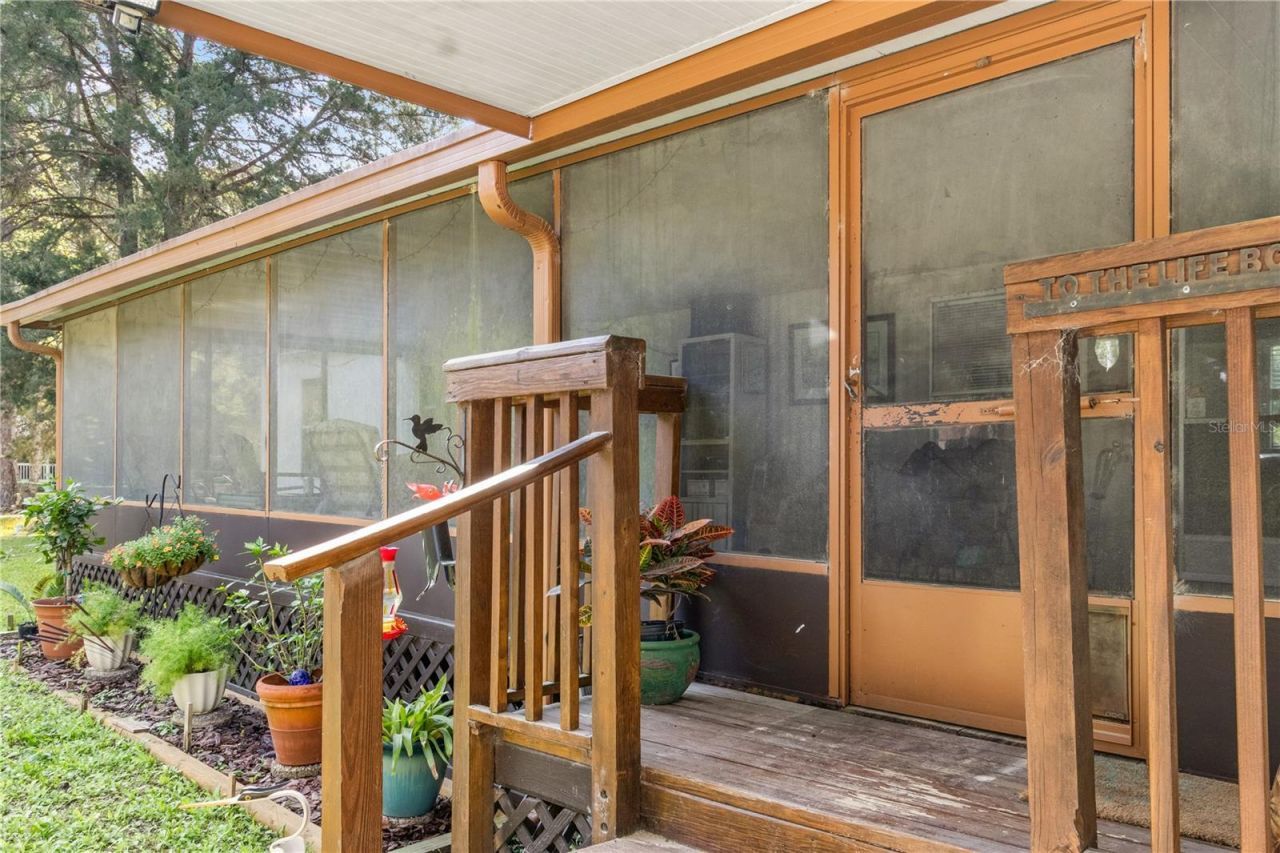 3650 SE 176th Place, Inglis, FL 34449 Photo