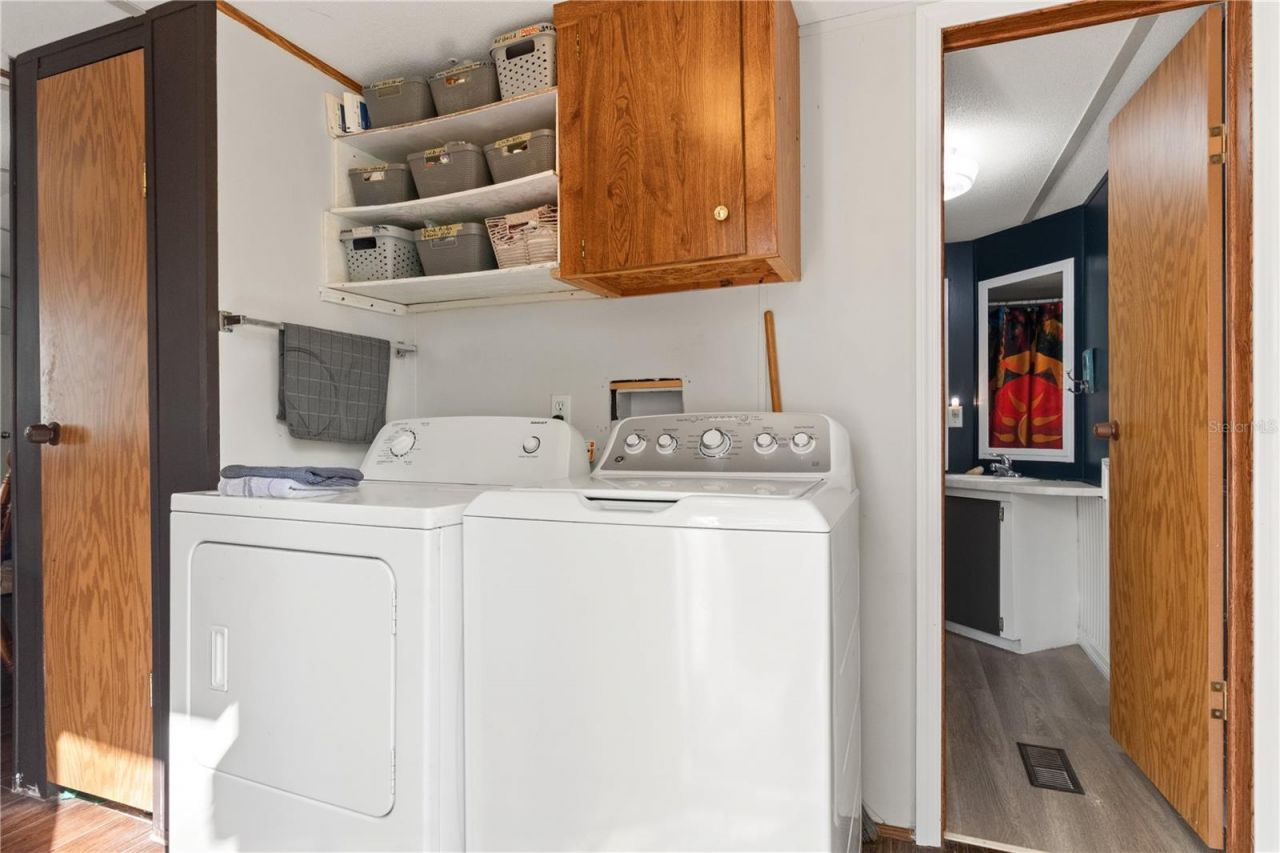 3650 SE 176th Place, Inglis, FL 34449 Photo