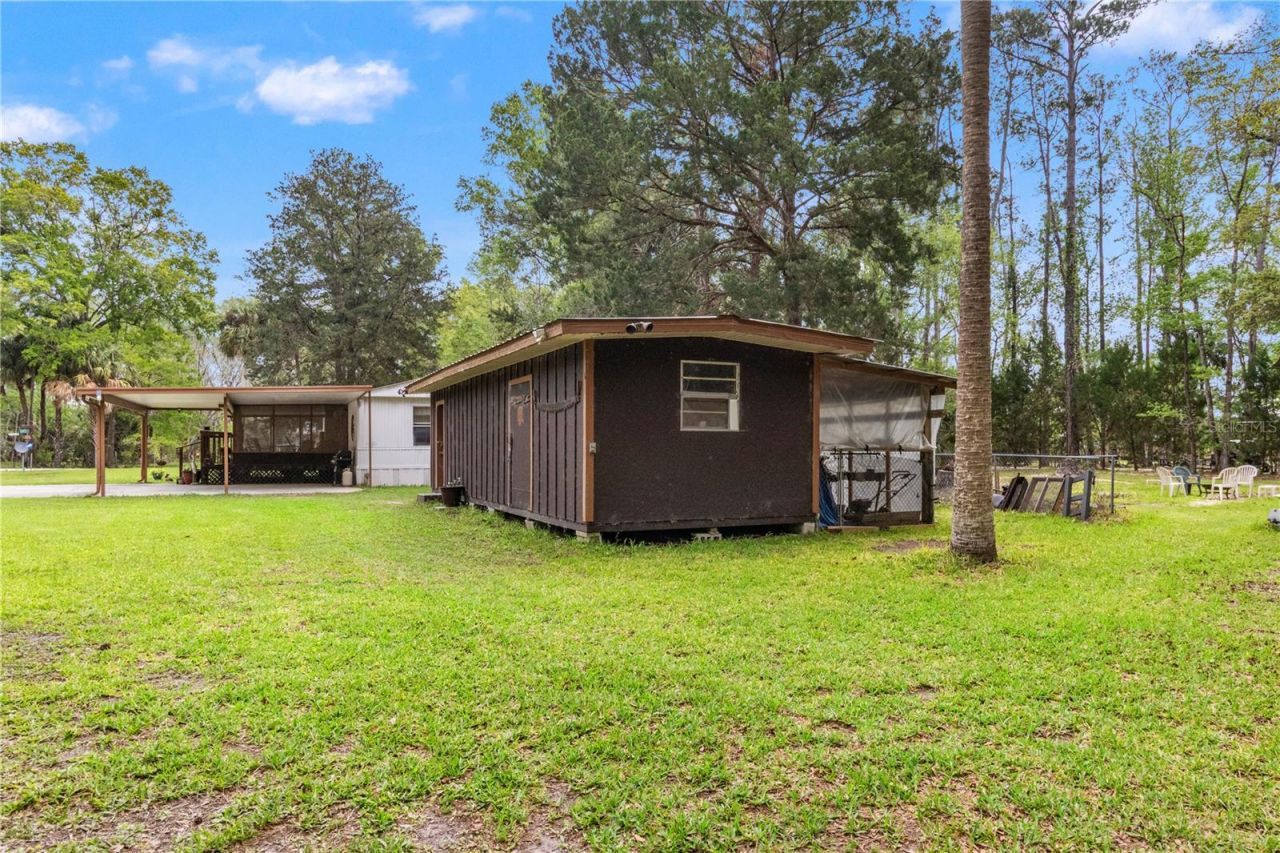 3650 SE 176th Place, Inglis, FL 34449 Photo
