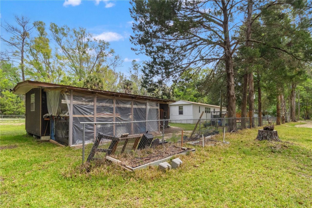3650 SE 176th Place, Inglis, FL 34449 Photo