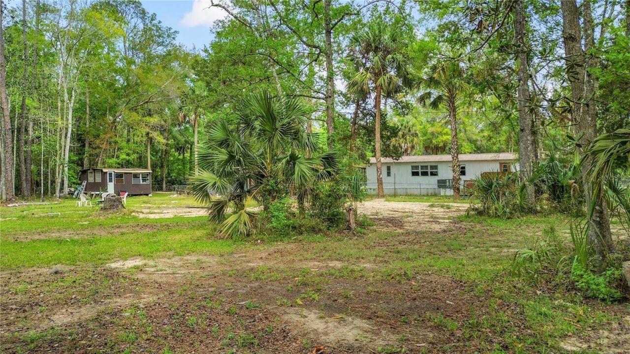 3650 SE 176th Place, Inglis, FL 34449 Photo