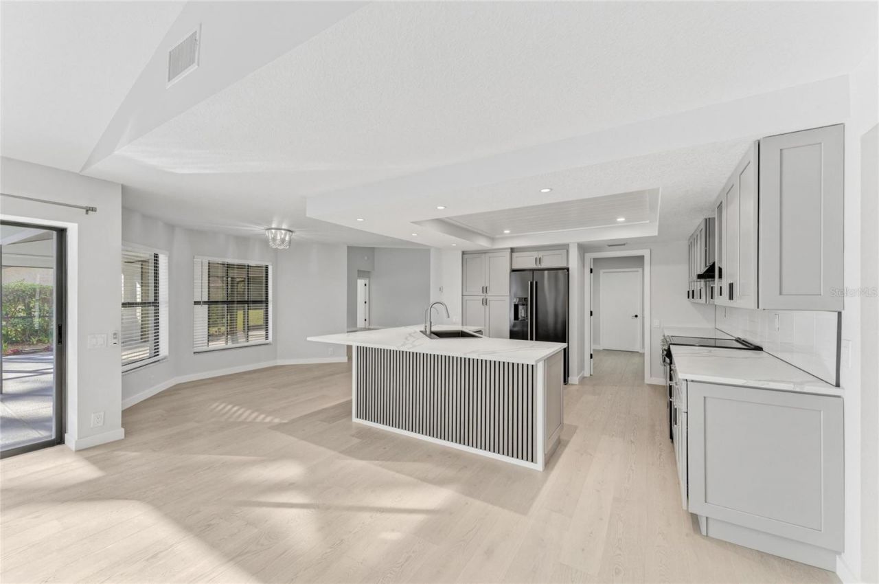 5328 Dominica Circle, Sarasota, FL 34233 Photo