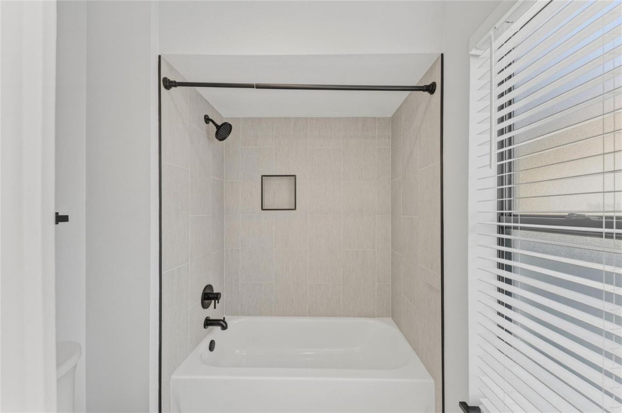 5328 Dominica Circle, Sarasota, FL 34233 Photo