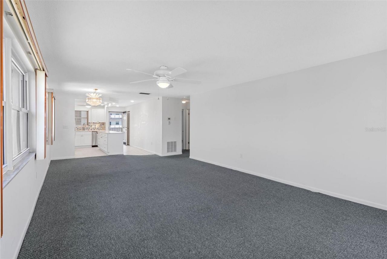 5960 30th Avenue S, Unit 312, Gulfport, FL 33707 Photo