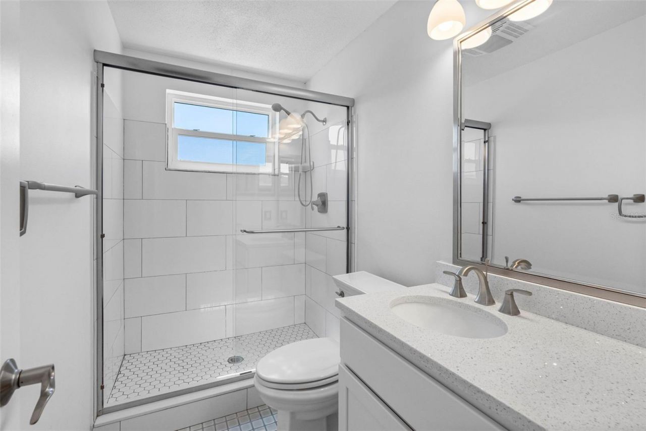 5960 30th Avenue S, Unit 312, Gulfport, FL 33707 Photo