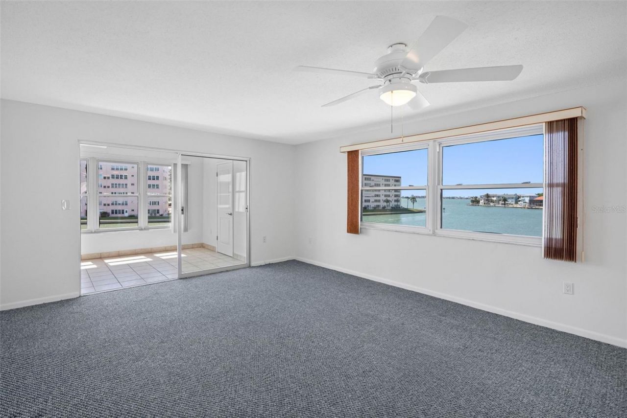 5960 30th Avenue S, Unit 312, Gulfport, FL 33707 Photo