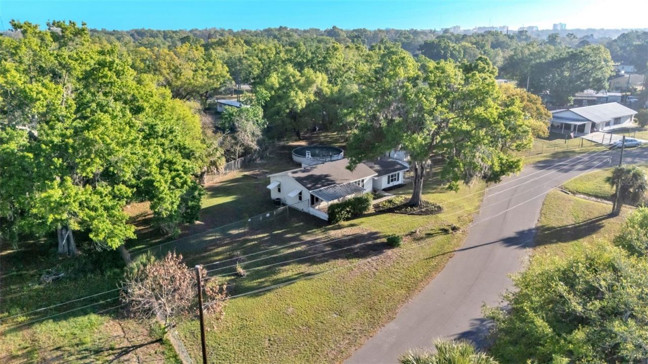 1317 W Belmar Street , Lakeland, FL 33815 Photo