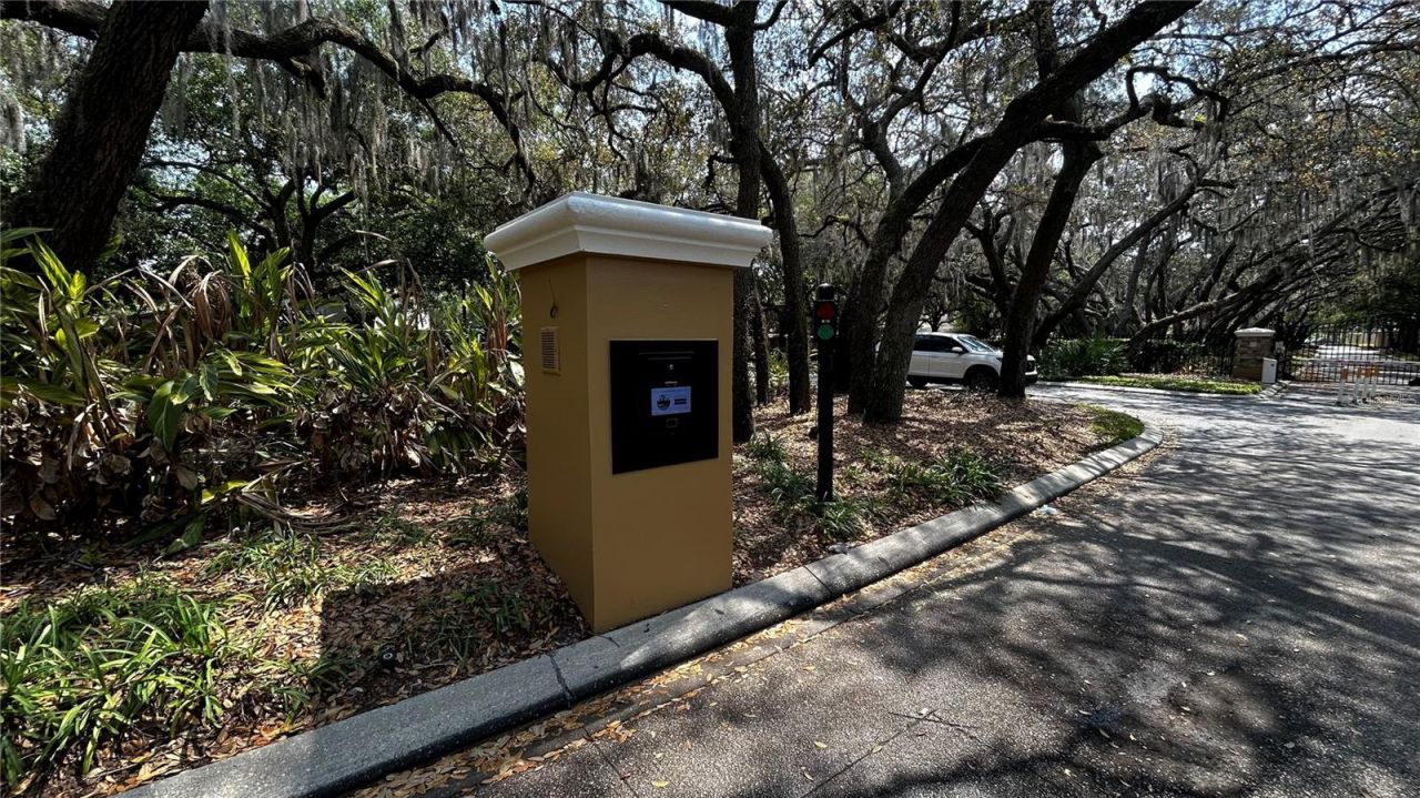 6336 Buford Street , Unit 605, Orlando, FL 32835 Photo