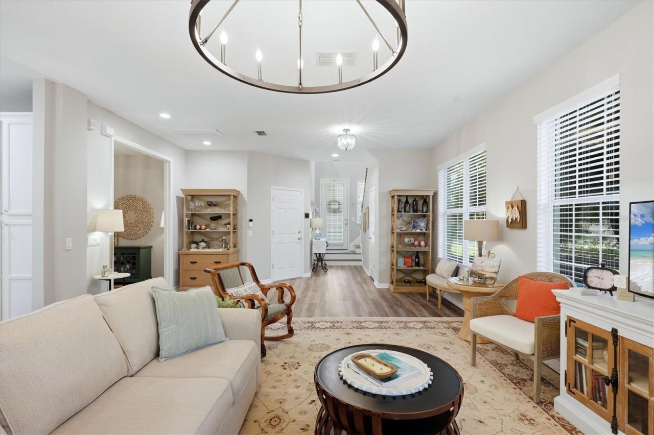 5427 Napa Drive , Sarasota, FL 34243 Photo