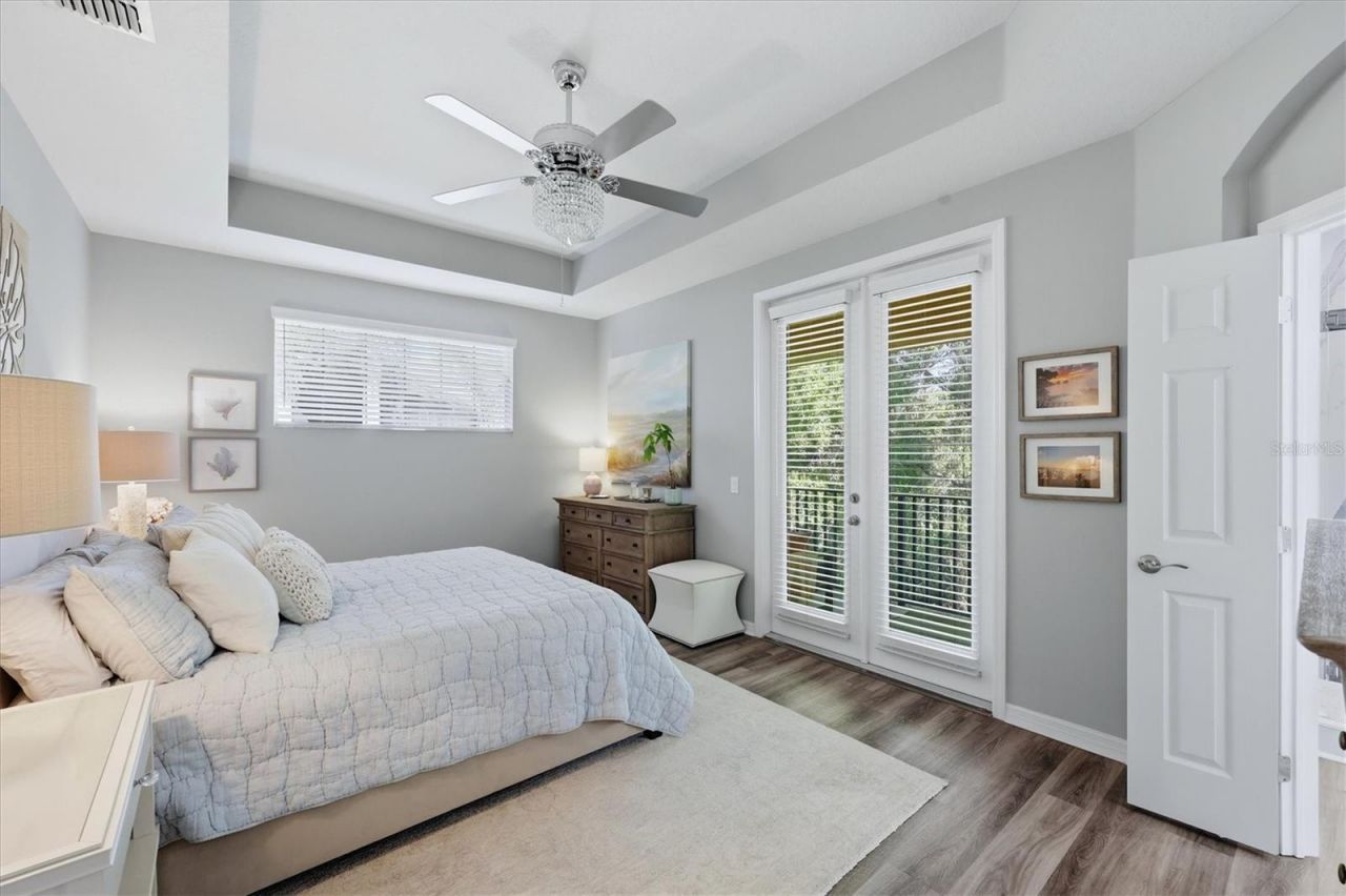 5427 Napa Drive , Sarasota, FL 34243 Photo