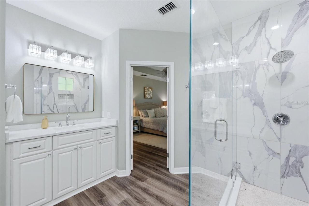 5427 Napa Drive , Sarasota, FL 34243 Photo