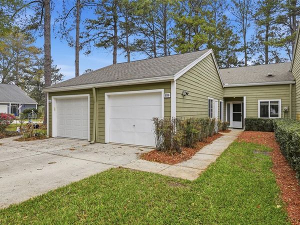 826 NW 125TH DRIVE , NEWBERRY, FL 32669