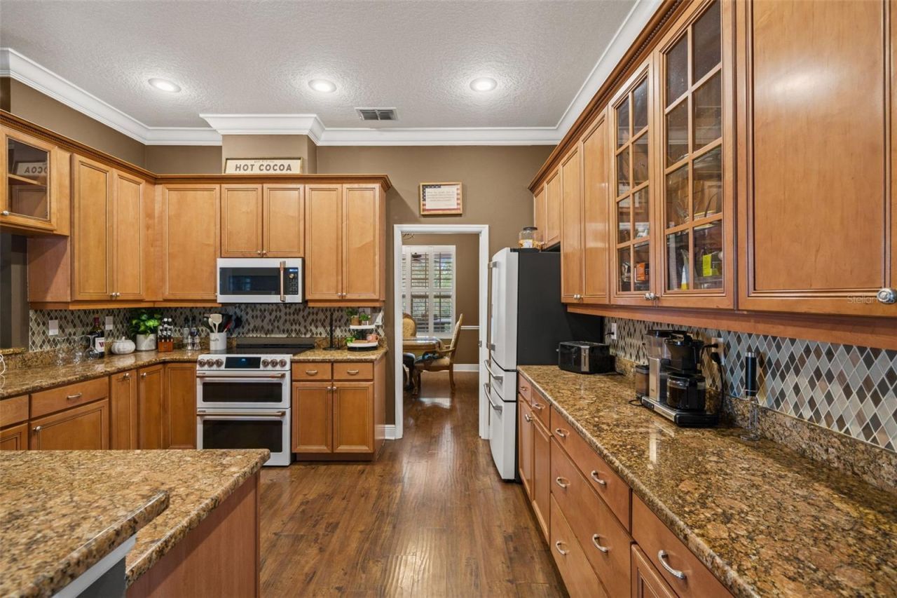 11296 Warm Wind Way, Weeki Wachee, FL 34613 Photo