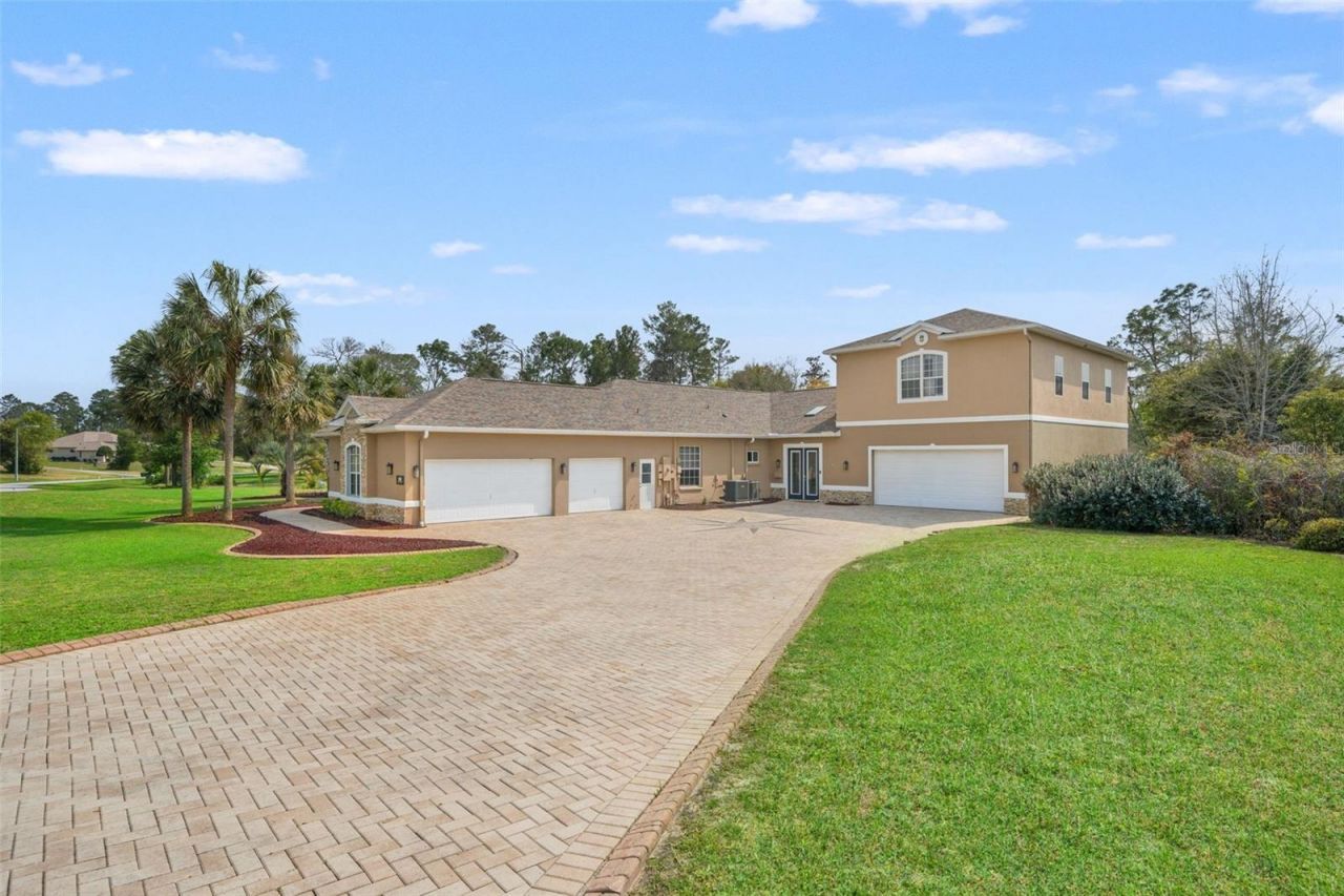 11296 Warm Wind Way, Weeki Wachee, FL 34613 Photo