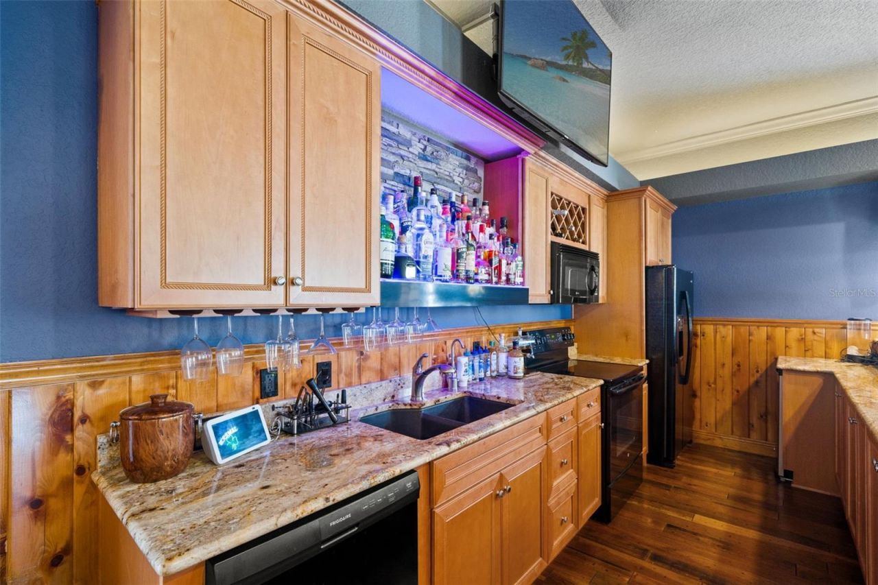 11296 Warm Wind Way, Weeki Wachee, FL 34613 Photo