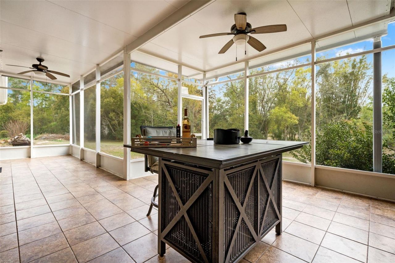 11296 Warm Wind Way, Weeki Wachee, FL 34613 Photo