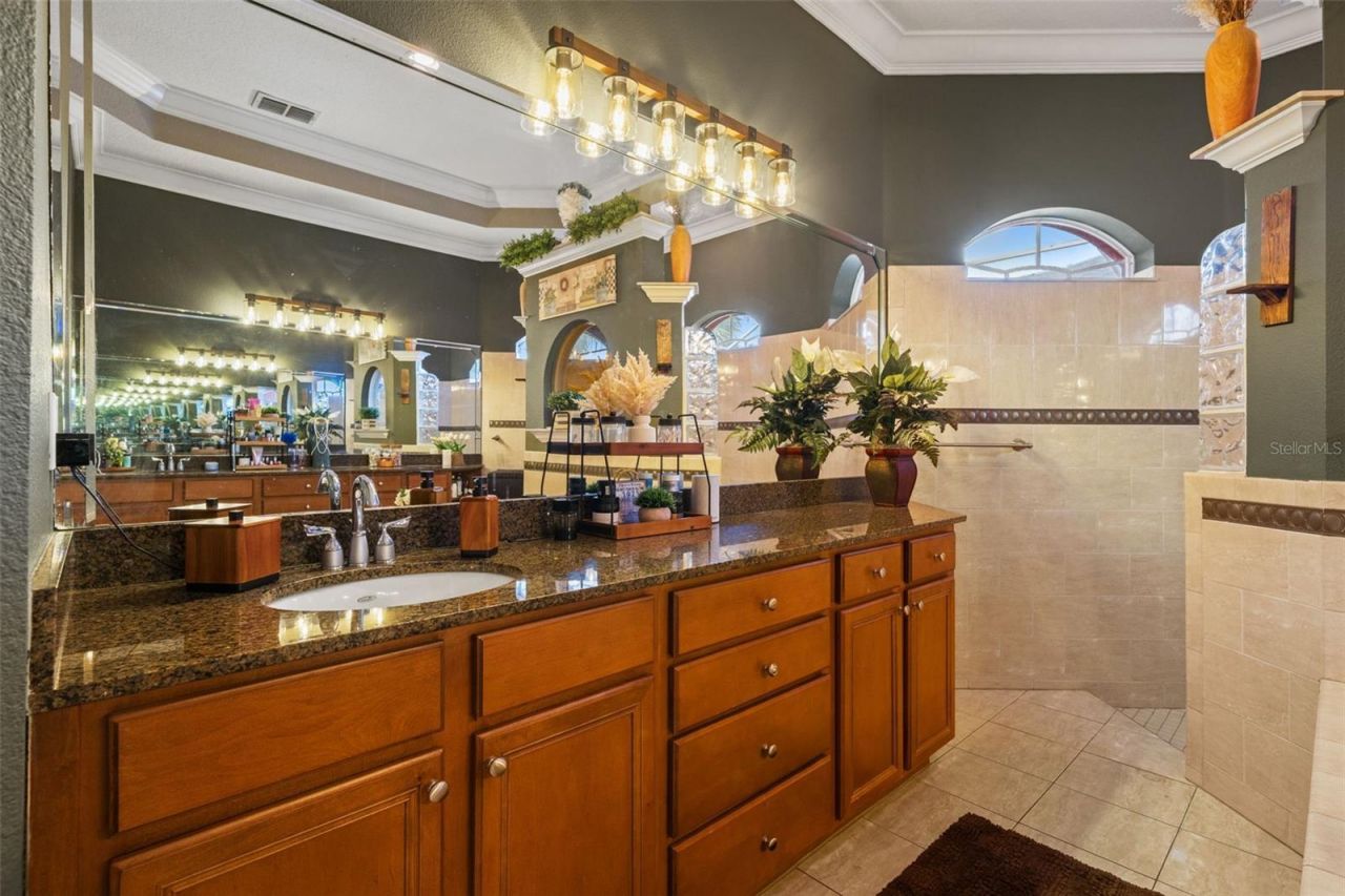 11296 Warm Wind Way, Weeki Wachee, FL 34613 Photo