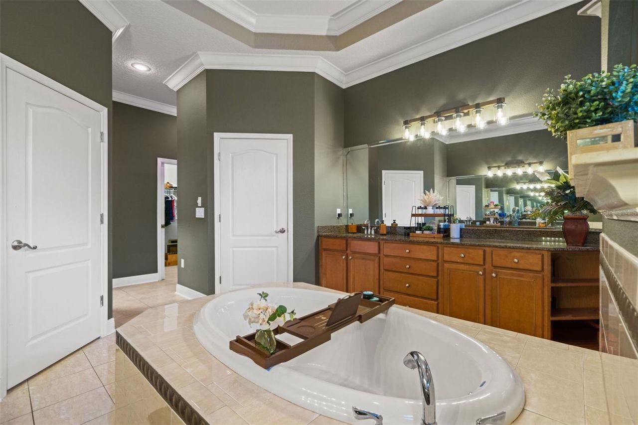 11296 Warm Wind Way, Weeki Wachee, FL 34613 Photo