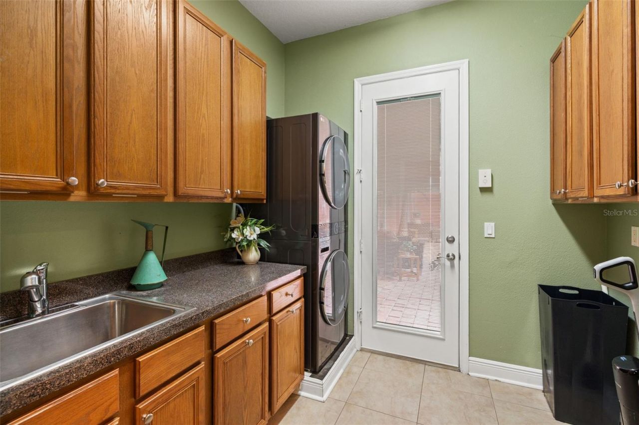 11296 Warm Wind Way, Weeki Wachee, FL 34613 Photo