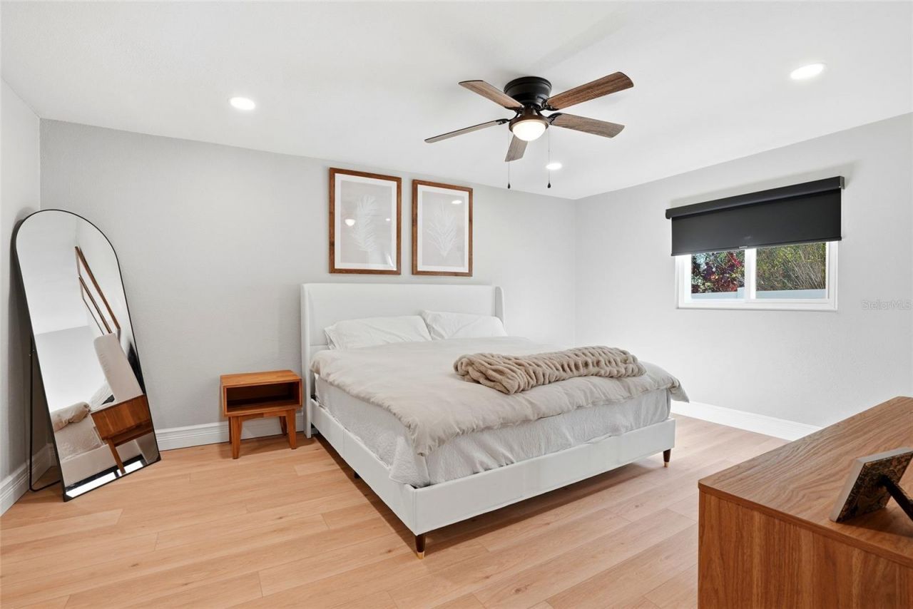 521 51st Avenue S, Saint Petersburg, FL 33705 Photo