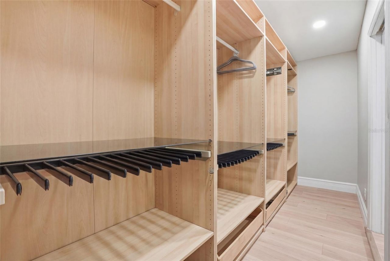 521 51st Avenue S, Saint Petersburg, FL 33705 Photo