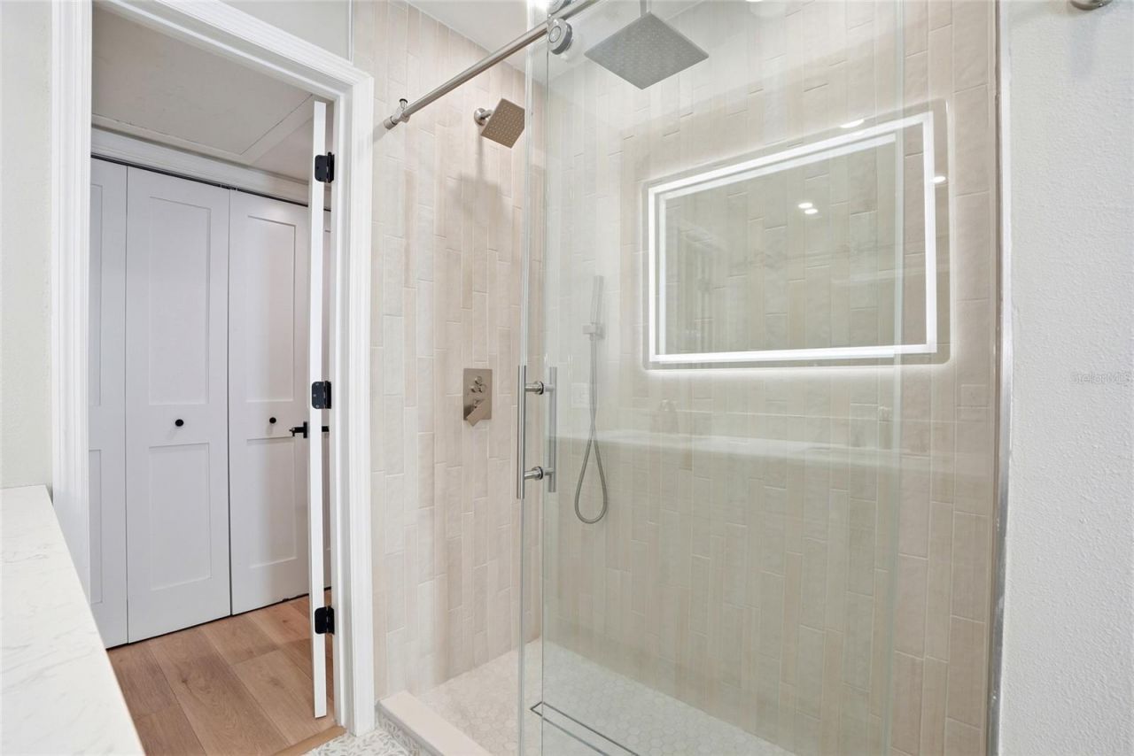 521 51st Avenue S, Saint Petersburg, FL 33705 Photo