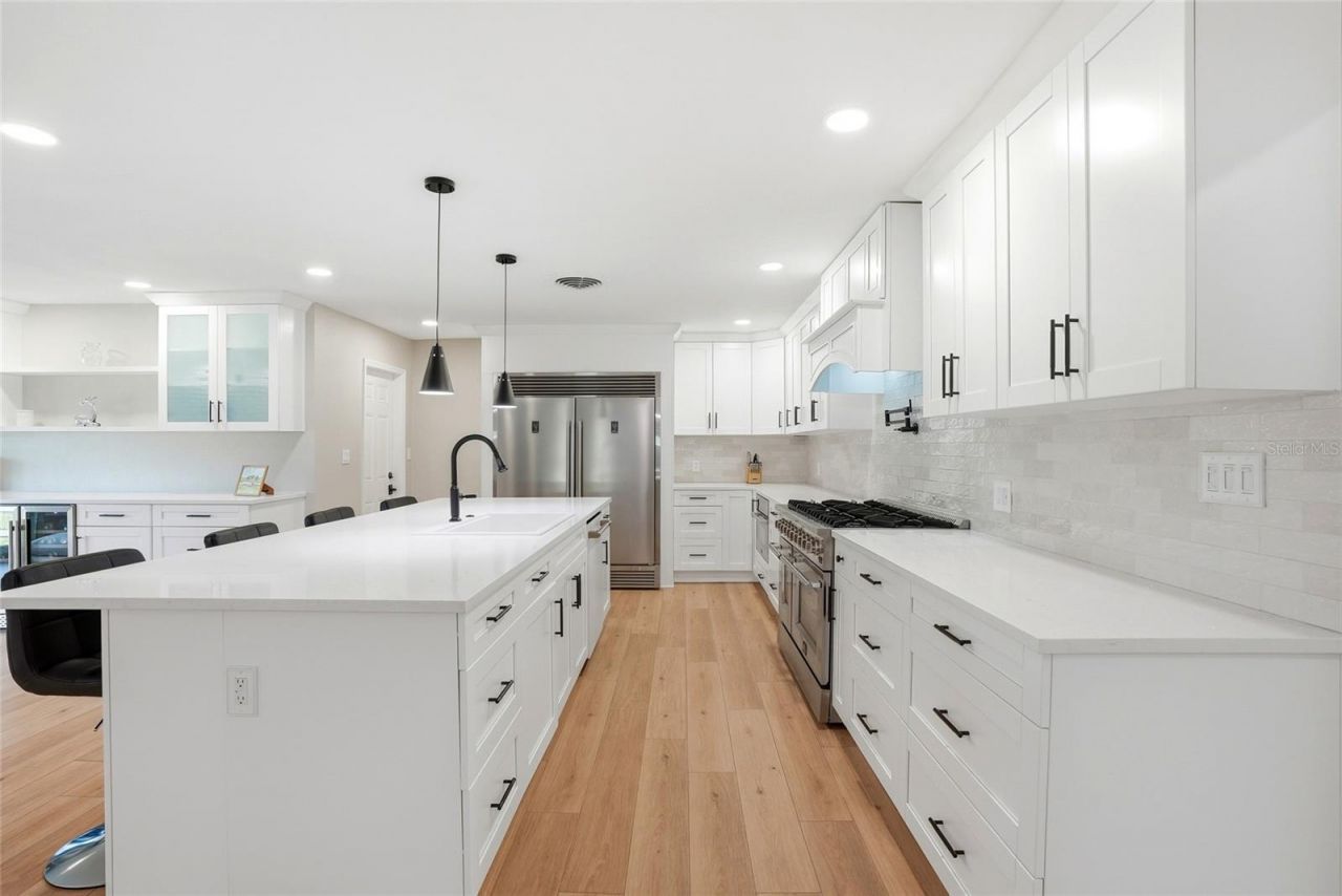 521 51st Avenue S, Saint Petersburg, FL 33705 Photo