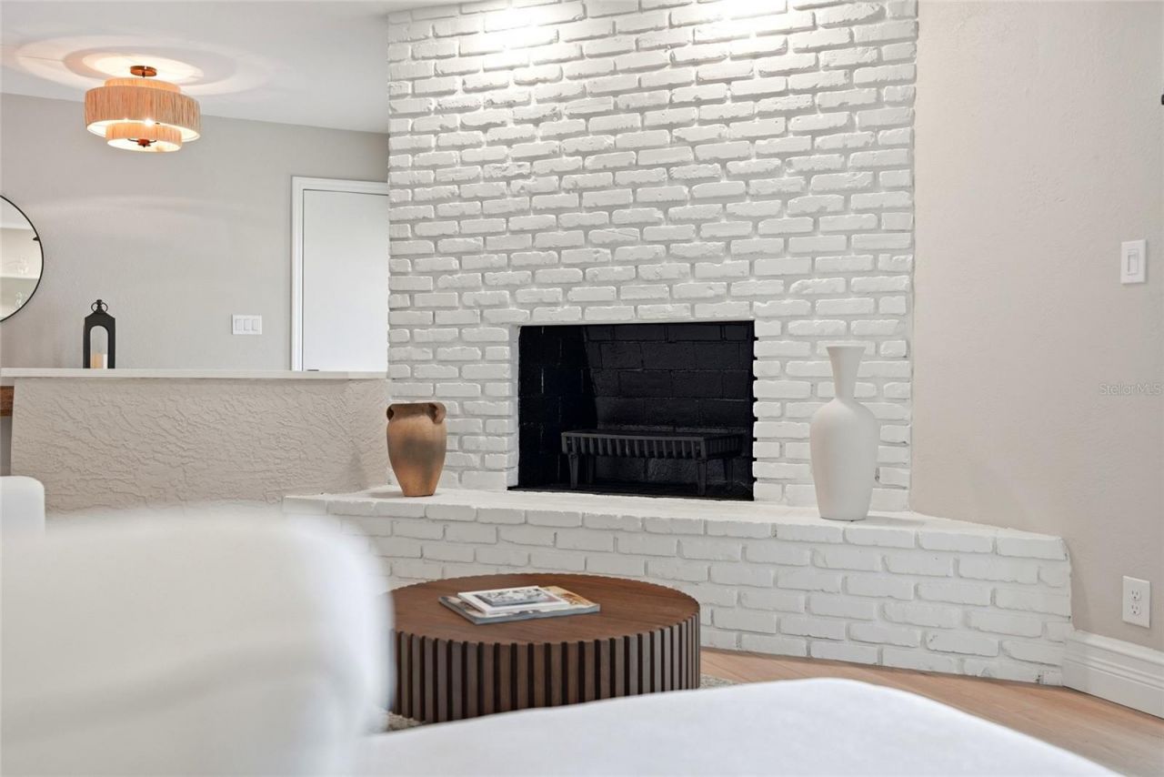 521 51st Avenue S, Saint Petersburg, FL 33705 Photo