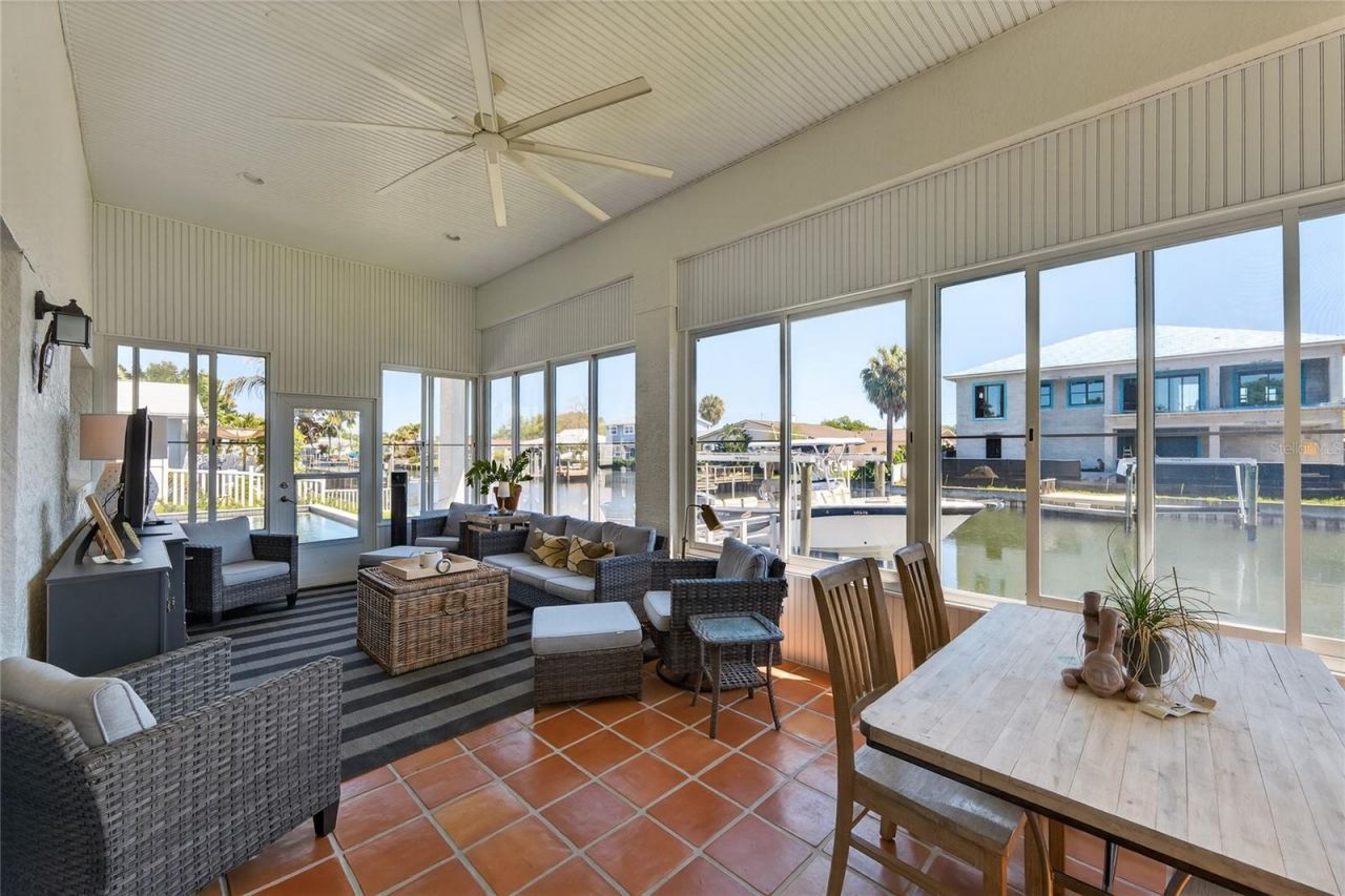 4091 13th Way Ne, Saint Petersburg, FL 33703 Photo