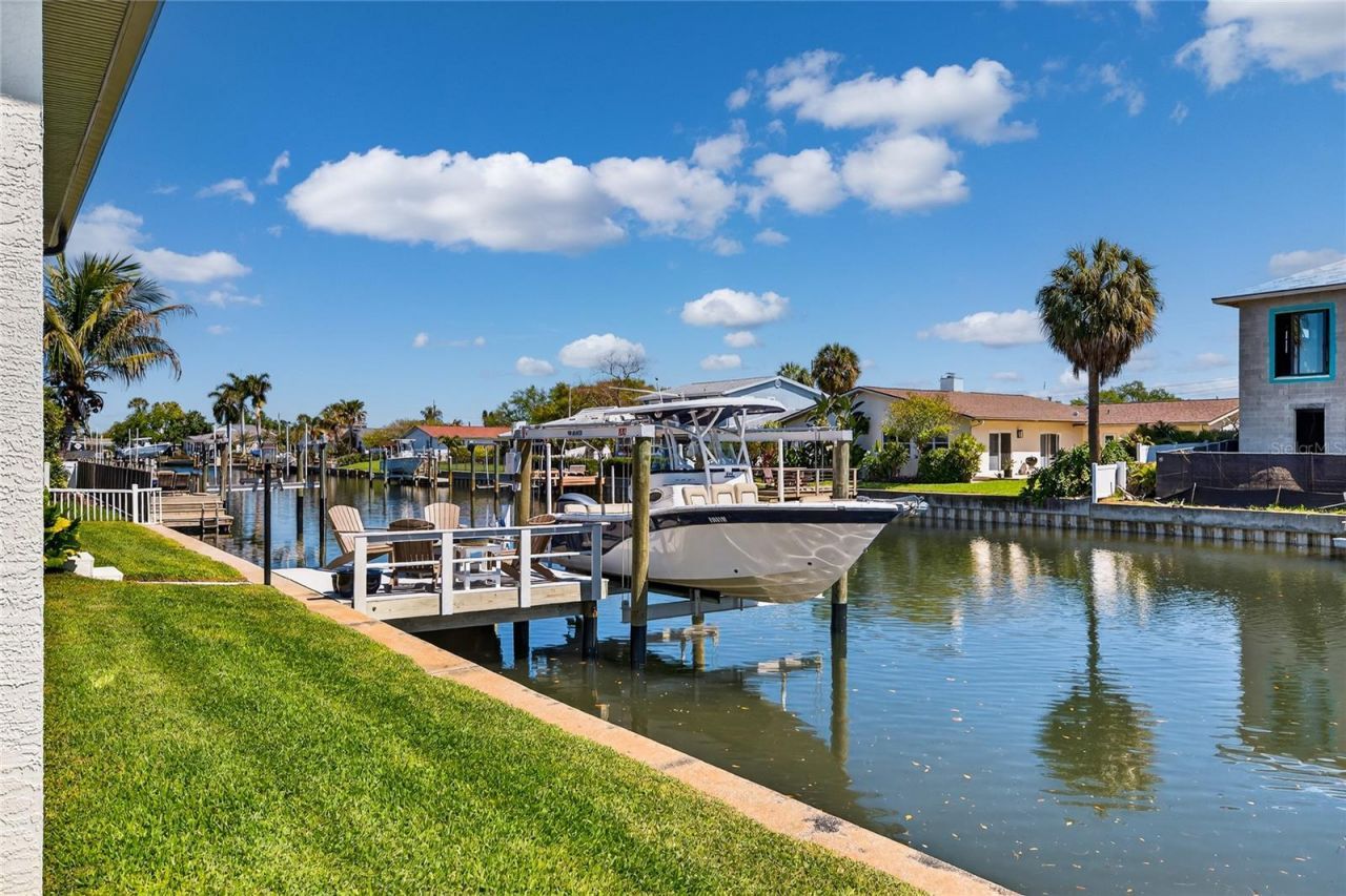 4091 13th Way Ne, Saint Petersburg, FL 33703 Photo