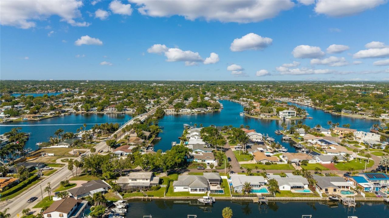 4091 13th Way Ne, Saint Petersburg, FL 33703 Photo