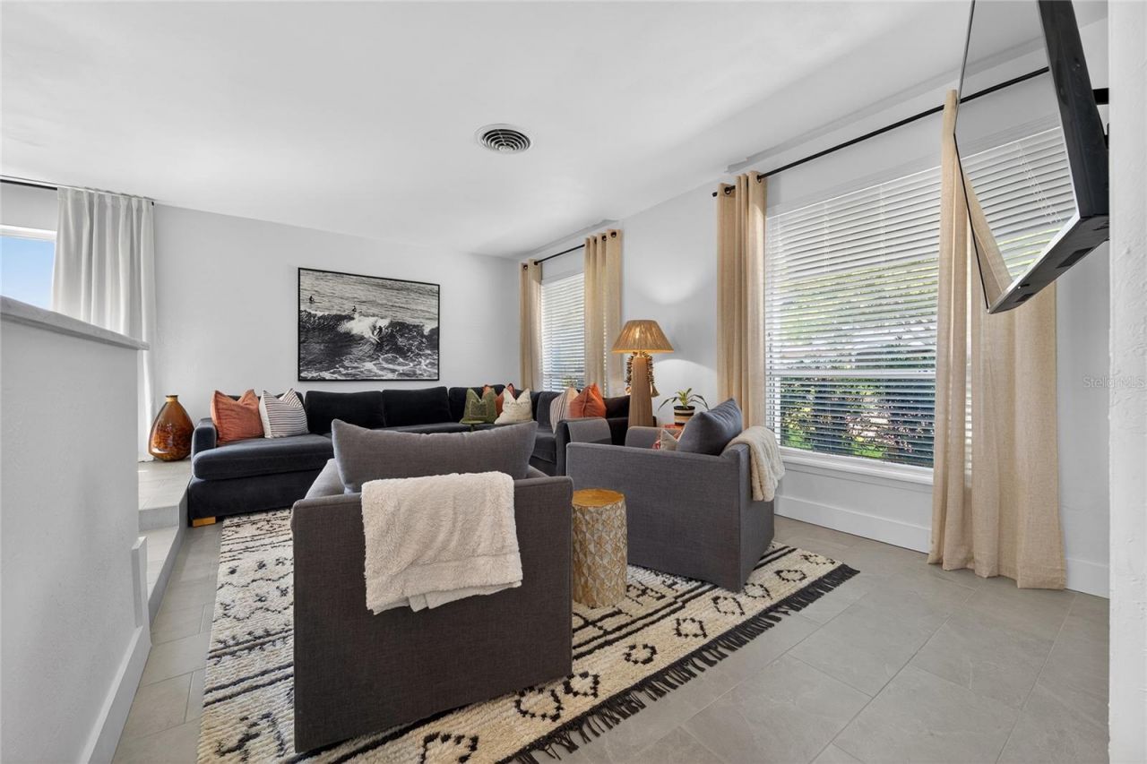 4091 13th Way Ne, Saint Petersburg, FL 33703 Photo