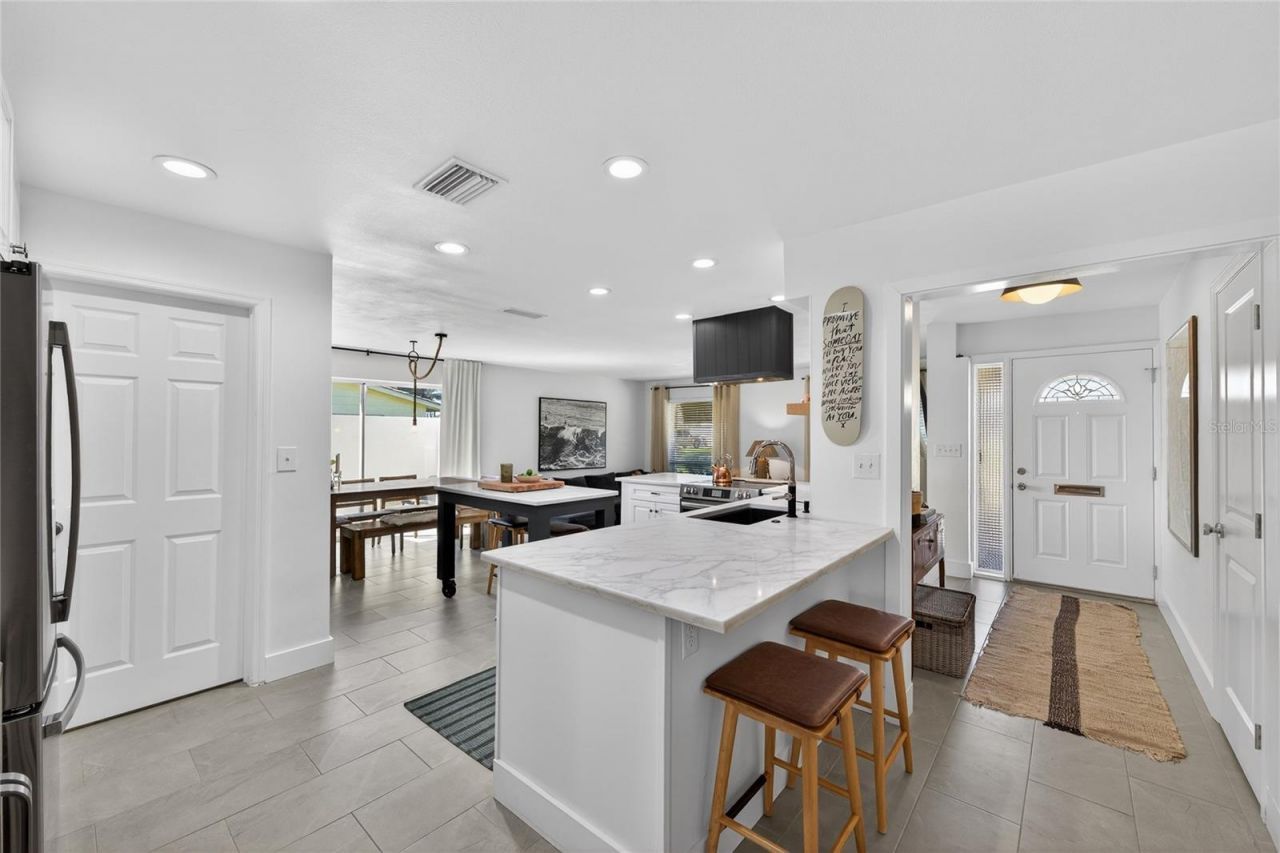 4091 13th Way Ne, Saint Petersburg, FL 33703 Photo