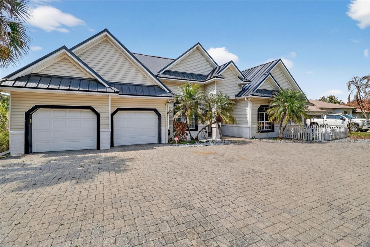 1028 S Lake Mariam Drive, Winter Haven, FL 33884 Photo