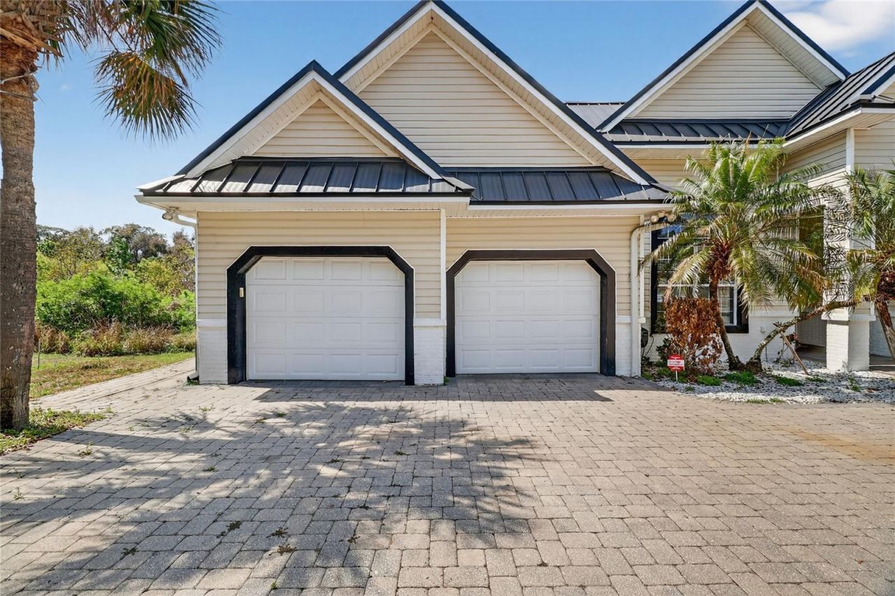 1028 S Lake Mariam Drive, Winter Haven, FL 33884 Photo