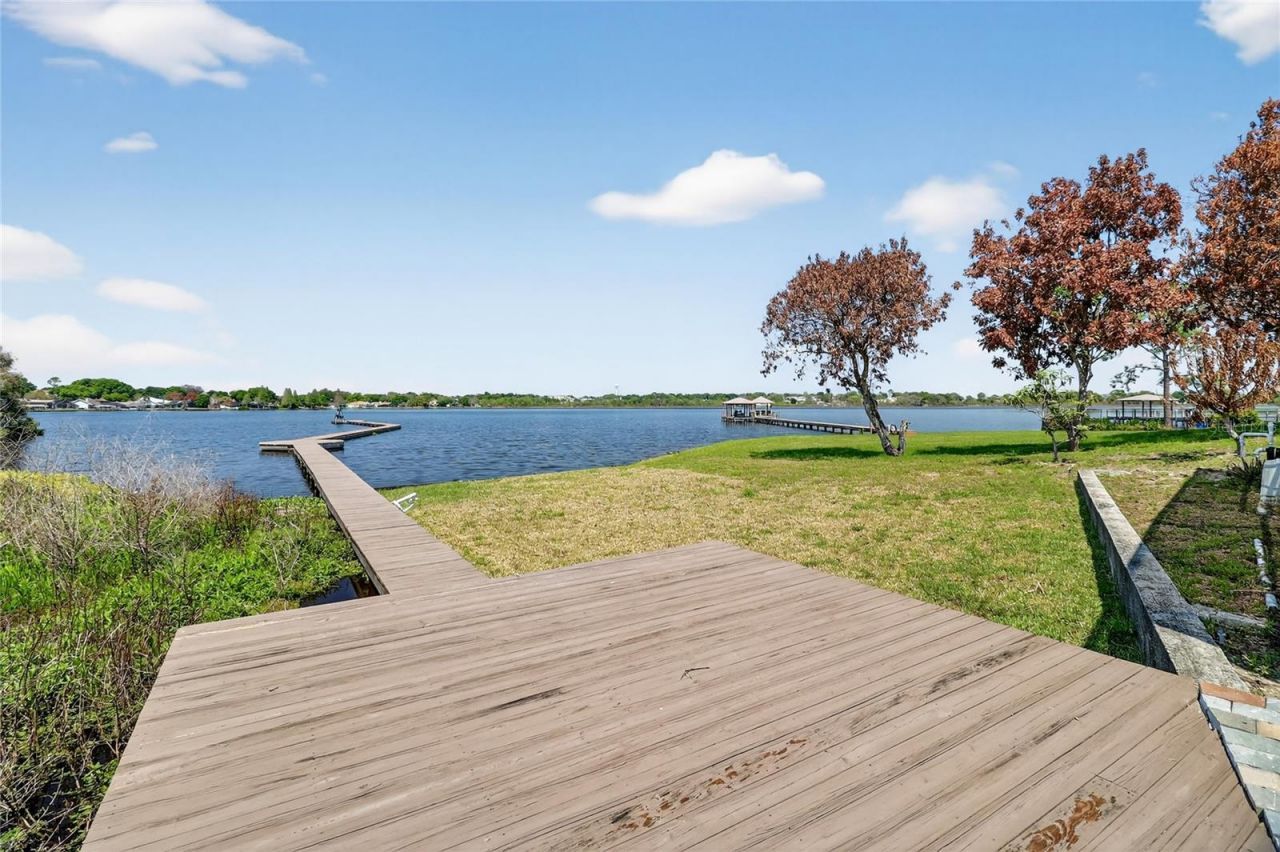 1028 S Lake Mariam Drive, Winter Haven, FL 33884 Photo